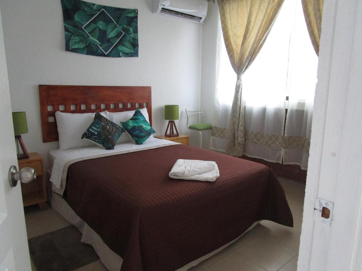 Preciosa Casa Palmera En Cuernavaca Con Alberca, Wifi, Tv Y Cocina Para Fin De Semana, Descanso, Vacaciones O Home Office Emiliano Zapata  Exterior foto